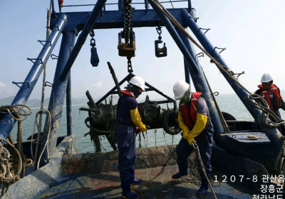 목포항 대흑산도항 등 5개소 642톤 바다 폐기물 수거