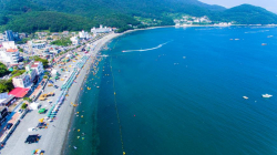 여름여행 거제도로 떠나볼까…구조라・학동몽돌해변