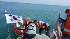 송정 해상에서 레저보트 표류 중 구조