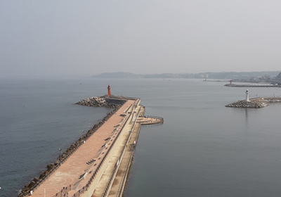 [박상건 시인의 섬을 걷다] 속초시 대포항·설악항 방파제등대